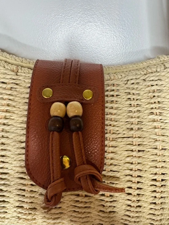 Woven wicker Crossbody Bag with Brown Trim magnetic closure adjustable summer - Picture 4 of 9